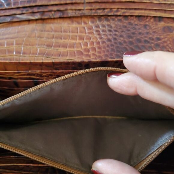 Brahmin Pecan Brown Leather Alligator Croc Embossed Bifold Wallet Zip Pockets - Picture 5 of 13
